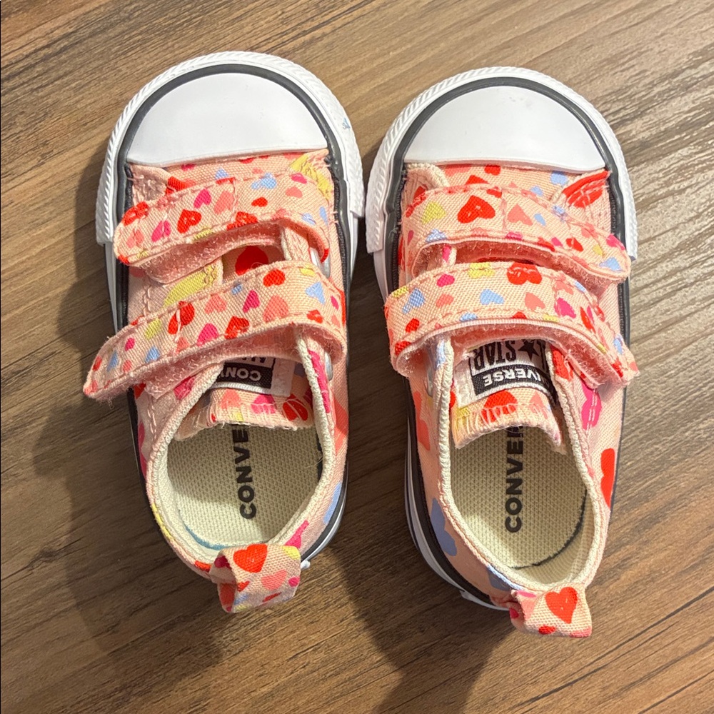 Converse Kids' Sneakers with Heart Design - Pink and Red